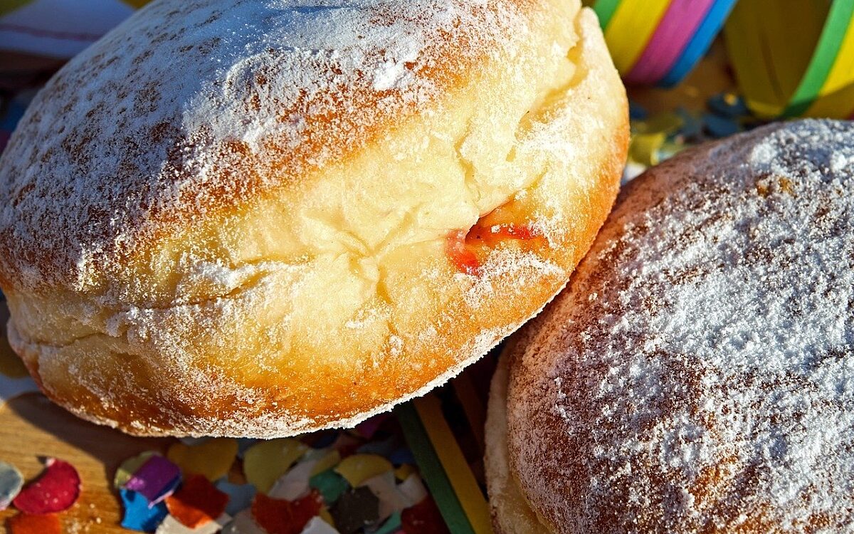 Kraeppel Kreppel Krapfen Berliner Kraeppel Kreppel Krapfen Berliner