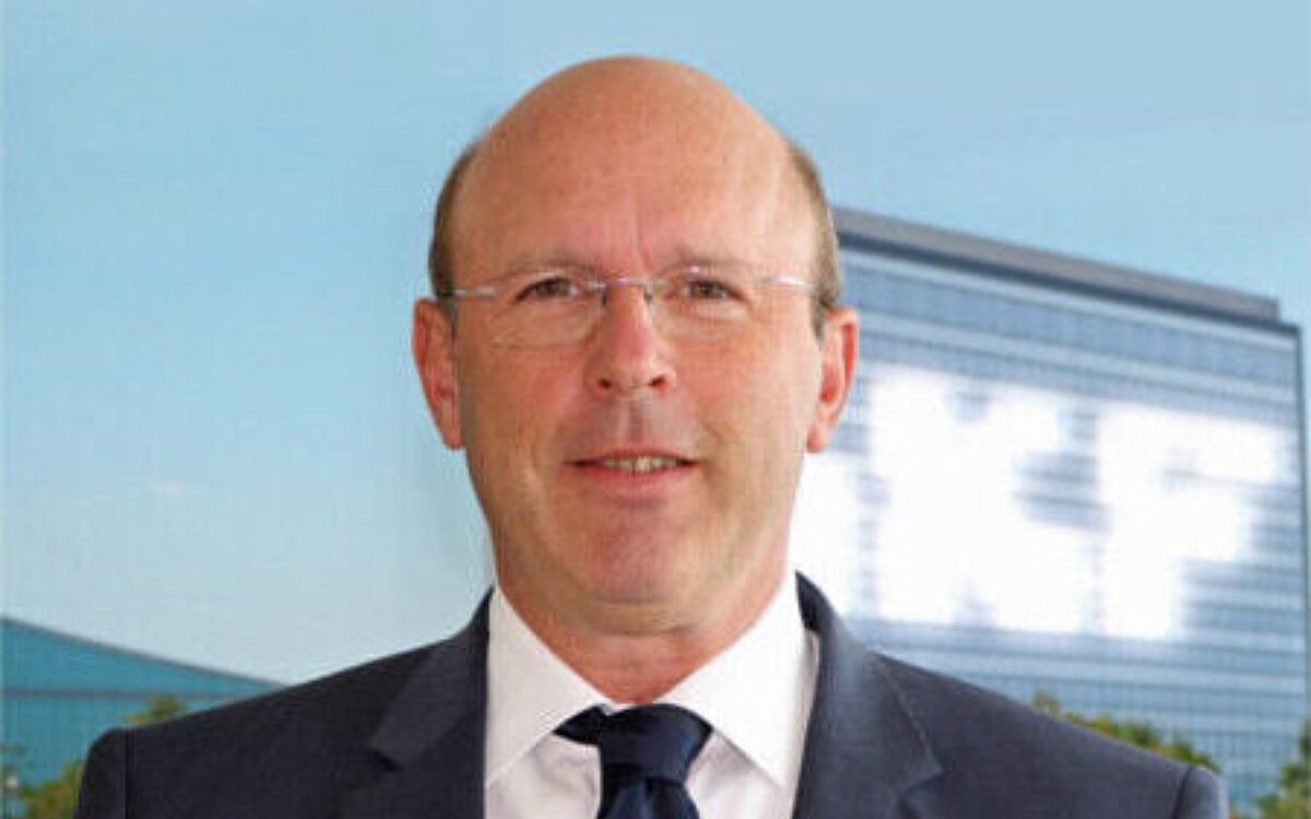 KW03 Fachkraefte 4 KW03 Fachkraefte 4