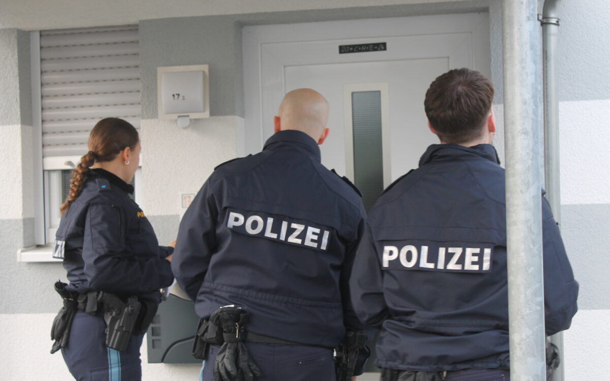 KW09 Einbruch 2 KW09 Einbruch 2