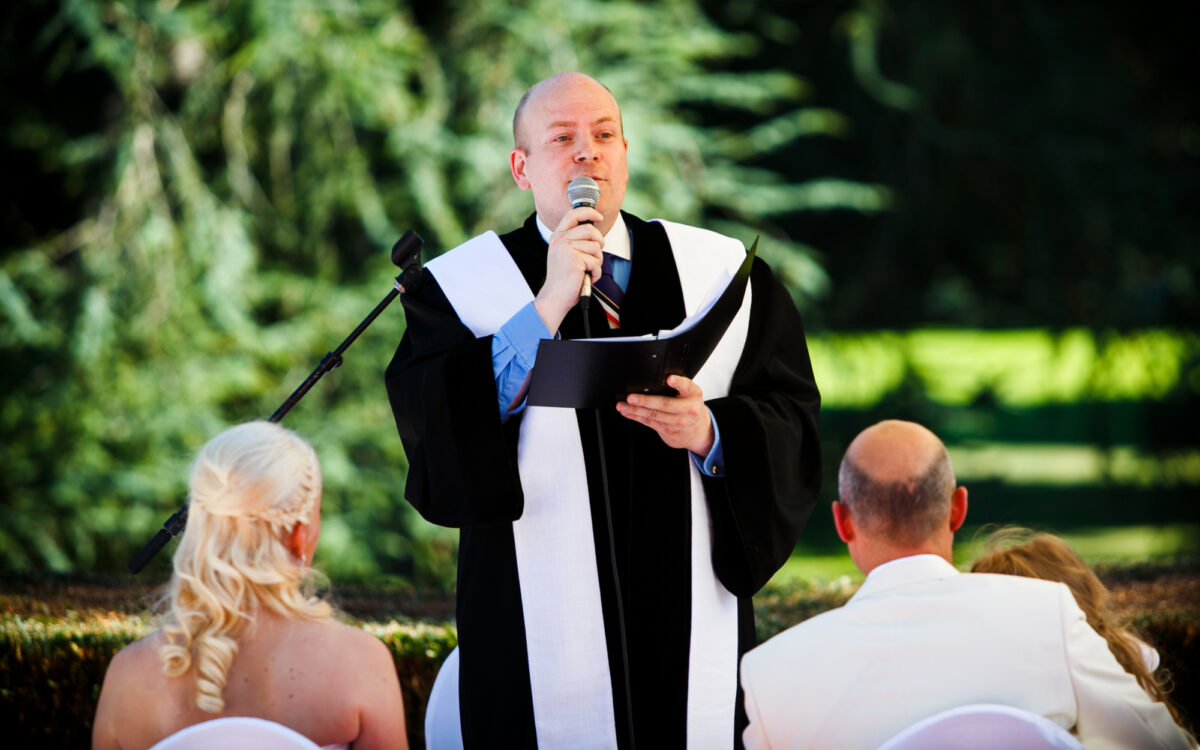 KW13 Priester 1 KW13 Priester 1