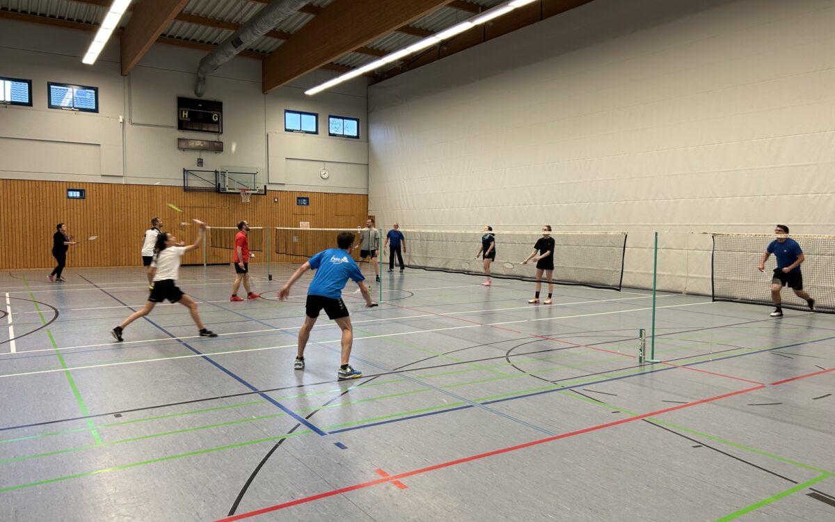 KW20 Badminton 5 KW20 Badminton 5