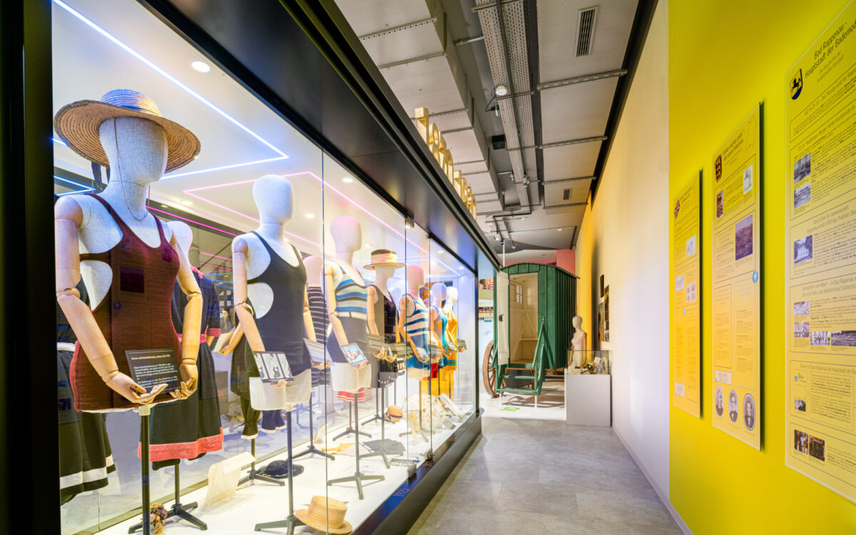 KW31 Bikini 2 KW31 Bikini 2