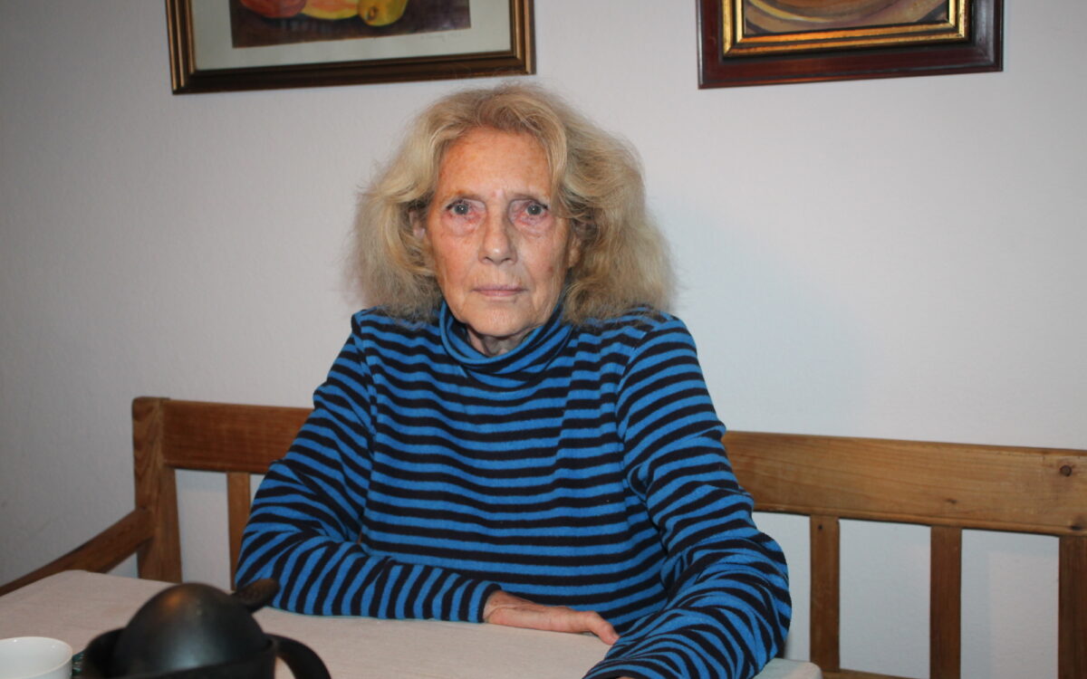 KW49 Lost 1 KW49 Lost 1