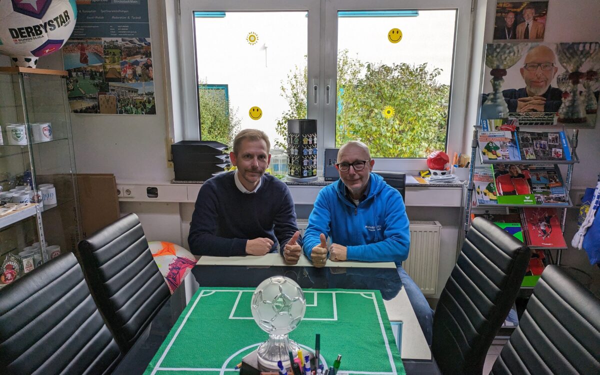 KW52 Brass Cup2 KW52 Brass Cup2