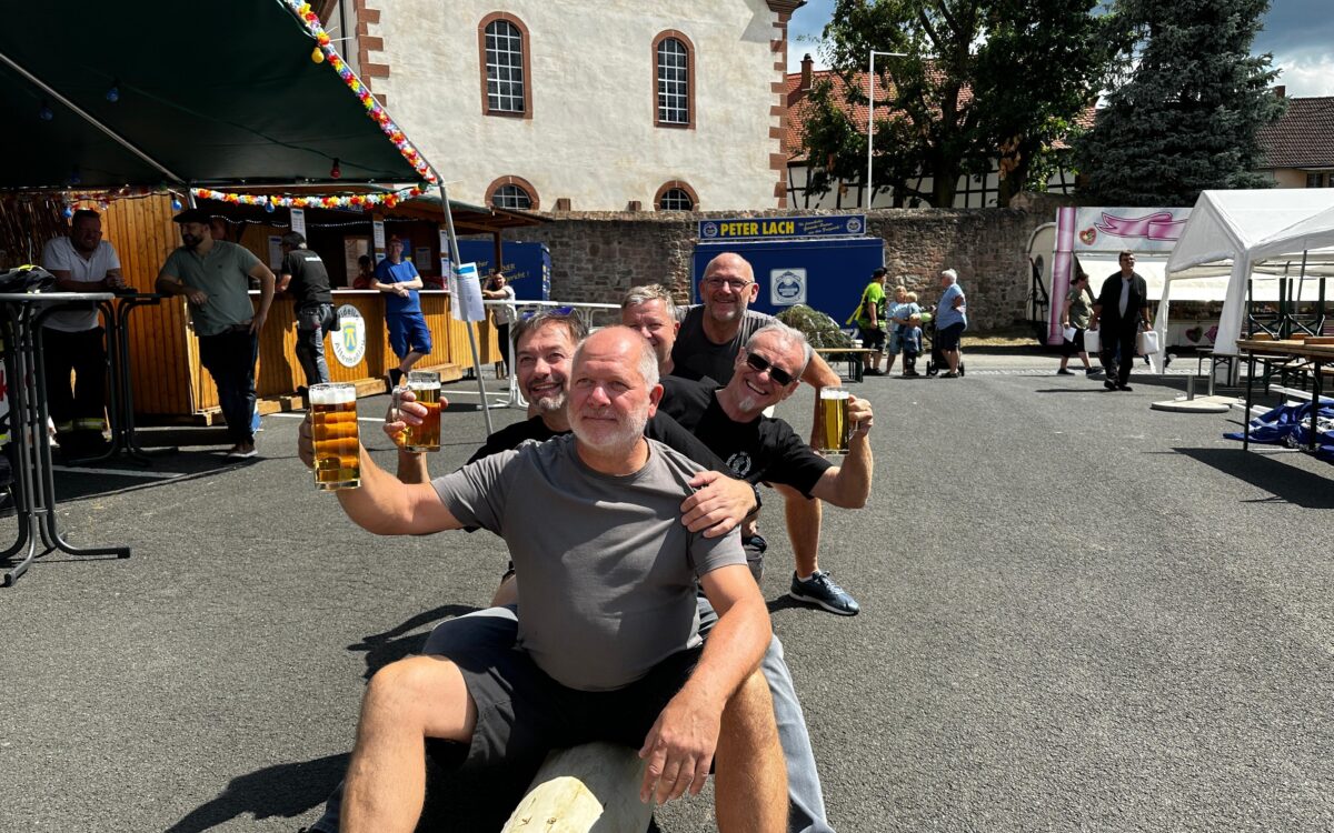 020825 Altenhasslau Strassenkerb 12 020825 Altenhasslau Strassenkerb 12