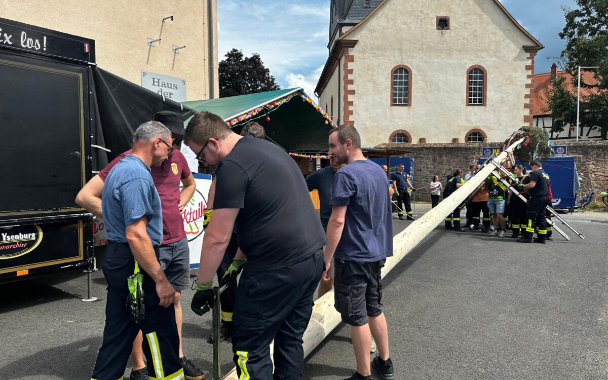 020825 Altenhasslau Strassenkerb 15 020825 Altenhasslau Strassenkerb 15