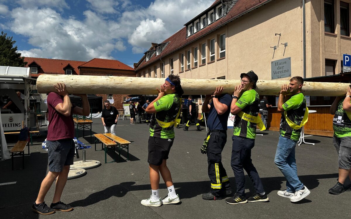 020825 Altenhasslau Strassenkerb 16 020825 Altenhasslau Strassenkerb 16