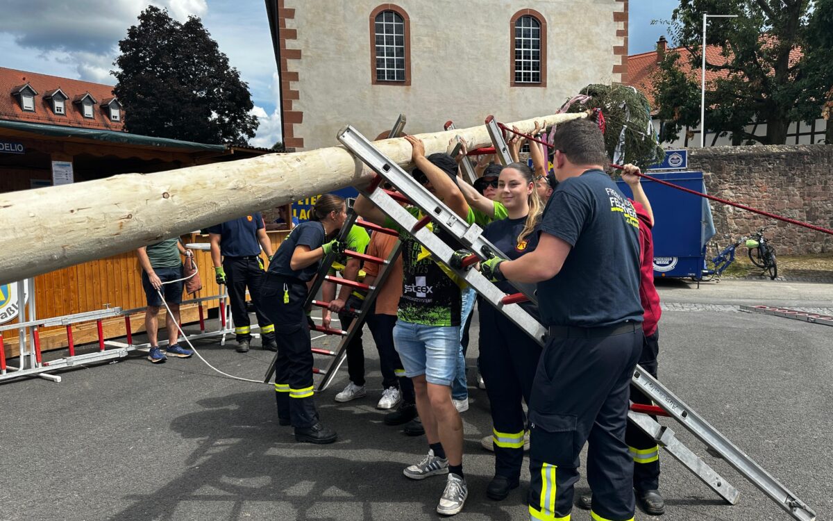 020825 Altenhasslau Strassenkerb 19 020825 Altenhasslau Strassenkerb 19