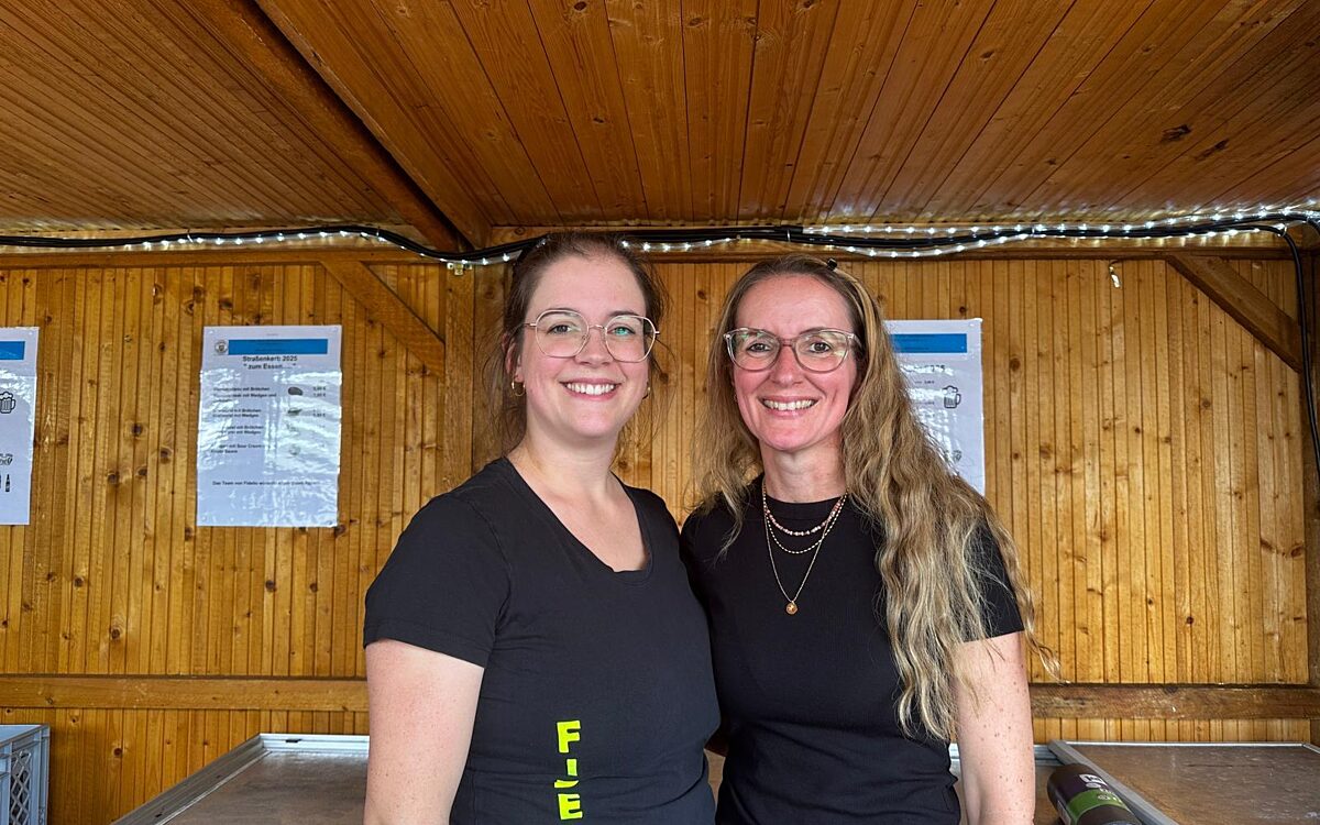 020825 Altenhasslau Strassenkerb 28 020825 Altenhasslau Strassenkerb 28