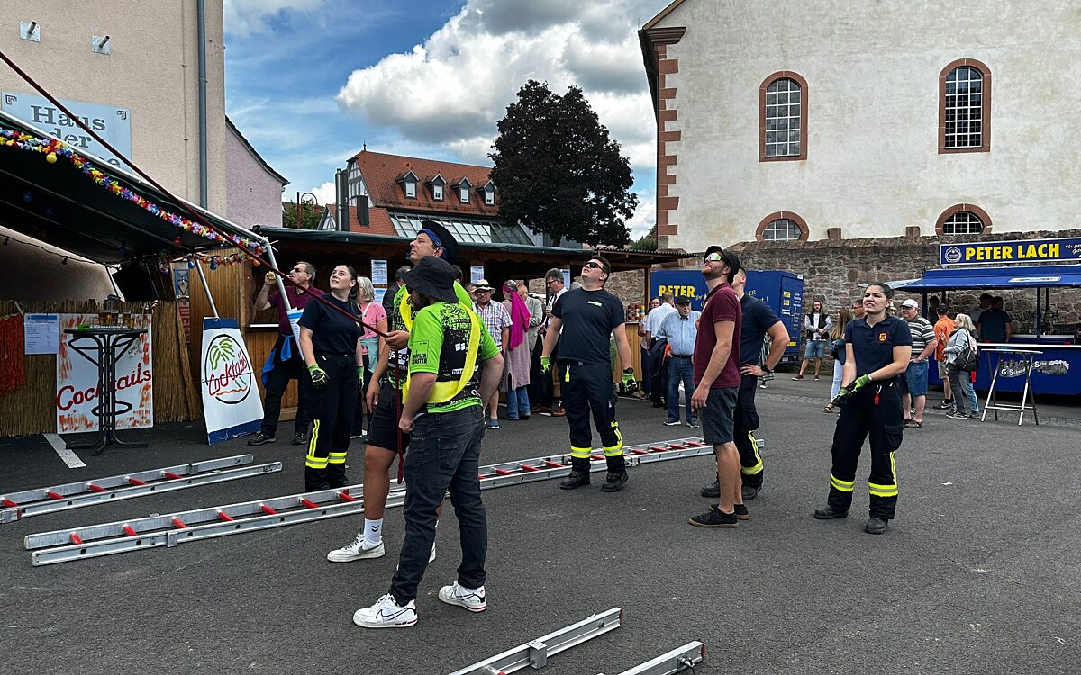 020825 Altenhasslau Strassenkerb 4 020825 Altenhasslau Strassenkerb 4