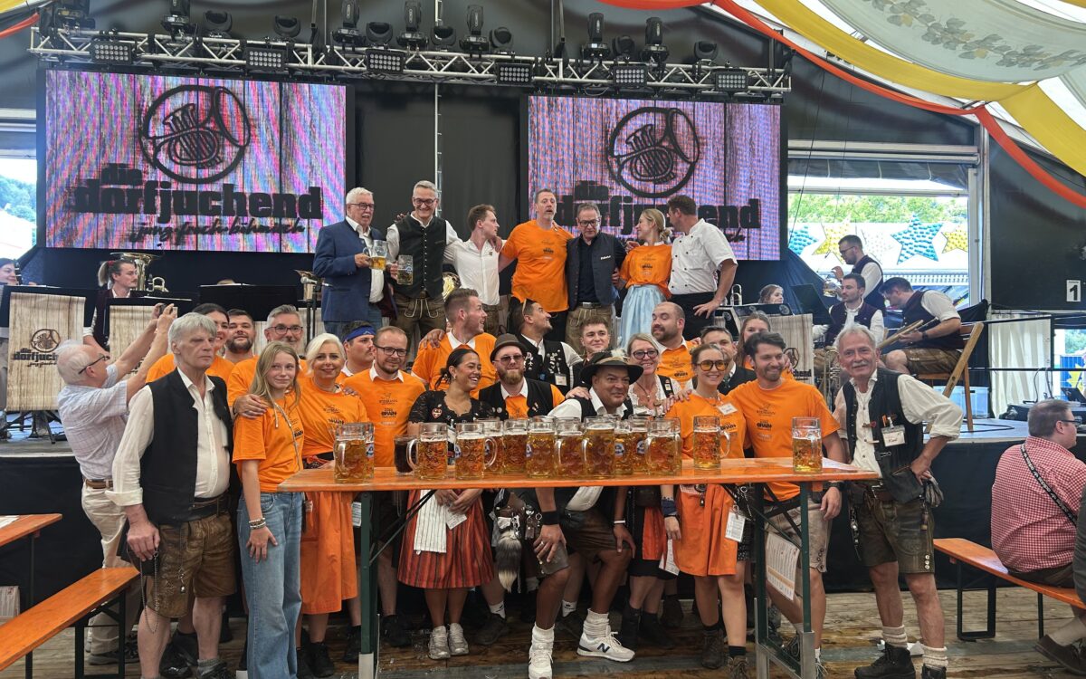 020926 Massrekord 24 020926 Massrekord 24