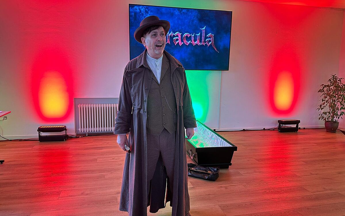 070526 Musical Dracula 4 070526 Musical Dracula 4