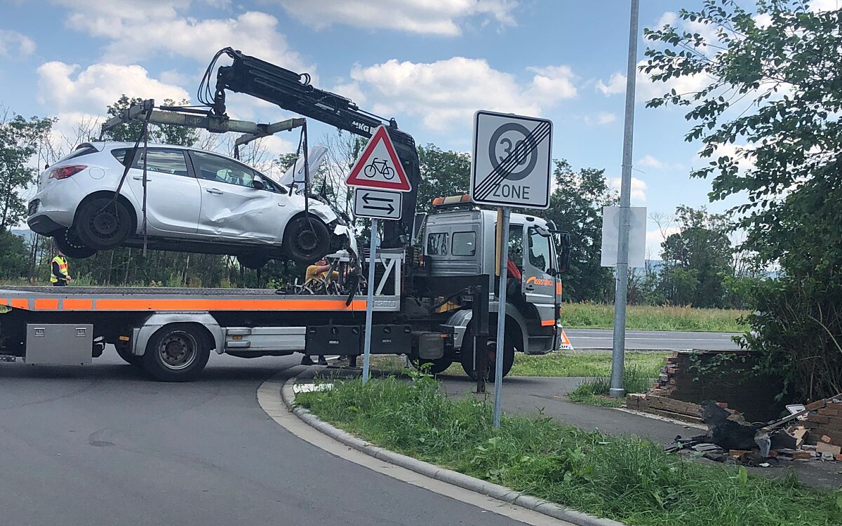 070624 Grosswelzheim Mauer 2 070624 Grosswelzheim Mauer 2