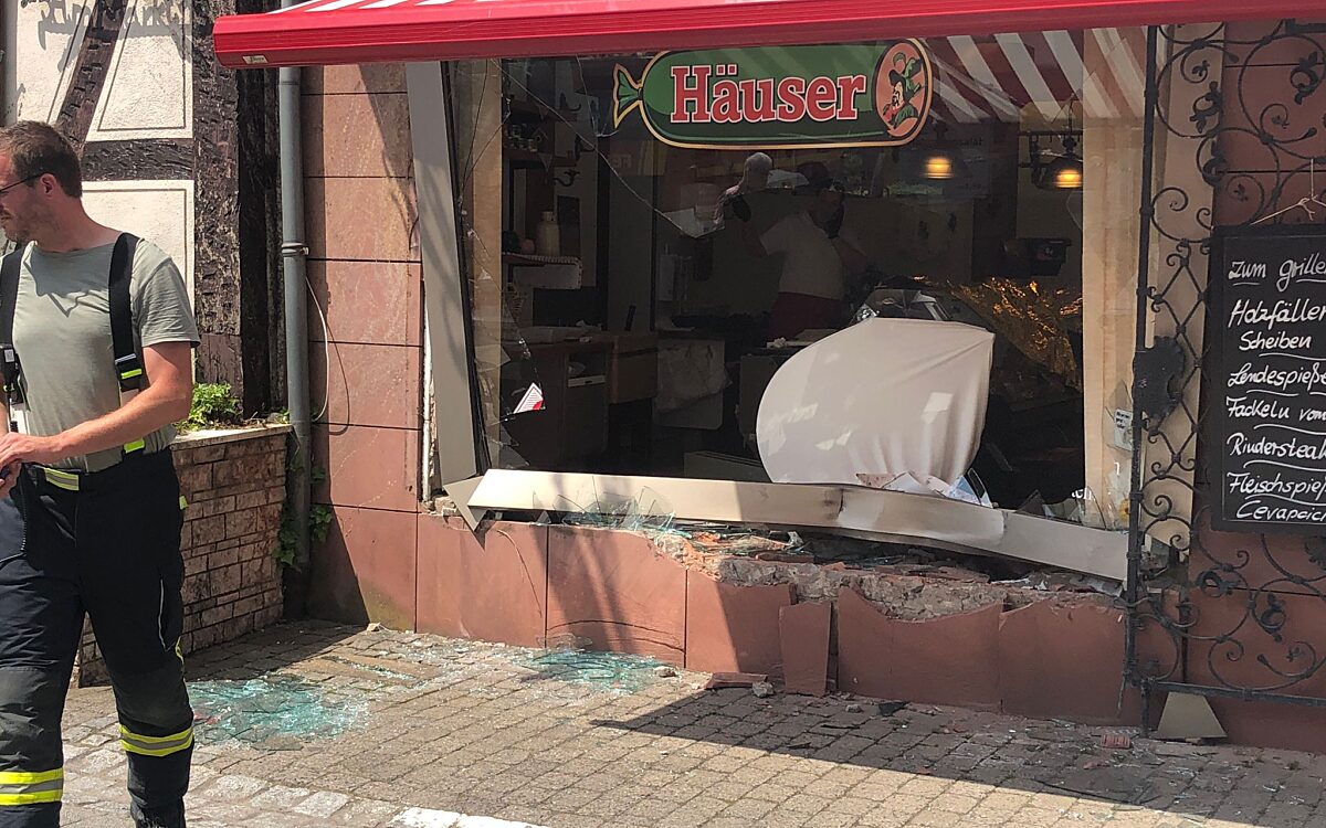 070624 Moembris Metzgerei 3 070624 Moembris Metzgerei 3