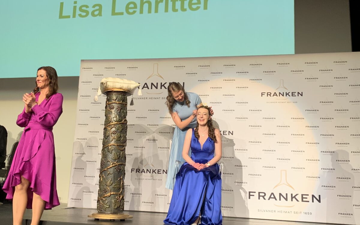 0 A5 C4 FCB BD42 40 E4 80 C1 1 B77 E0360236 0 A5 C4 FCB BD42 40 E4 80 C1 1 B77 E0360236