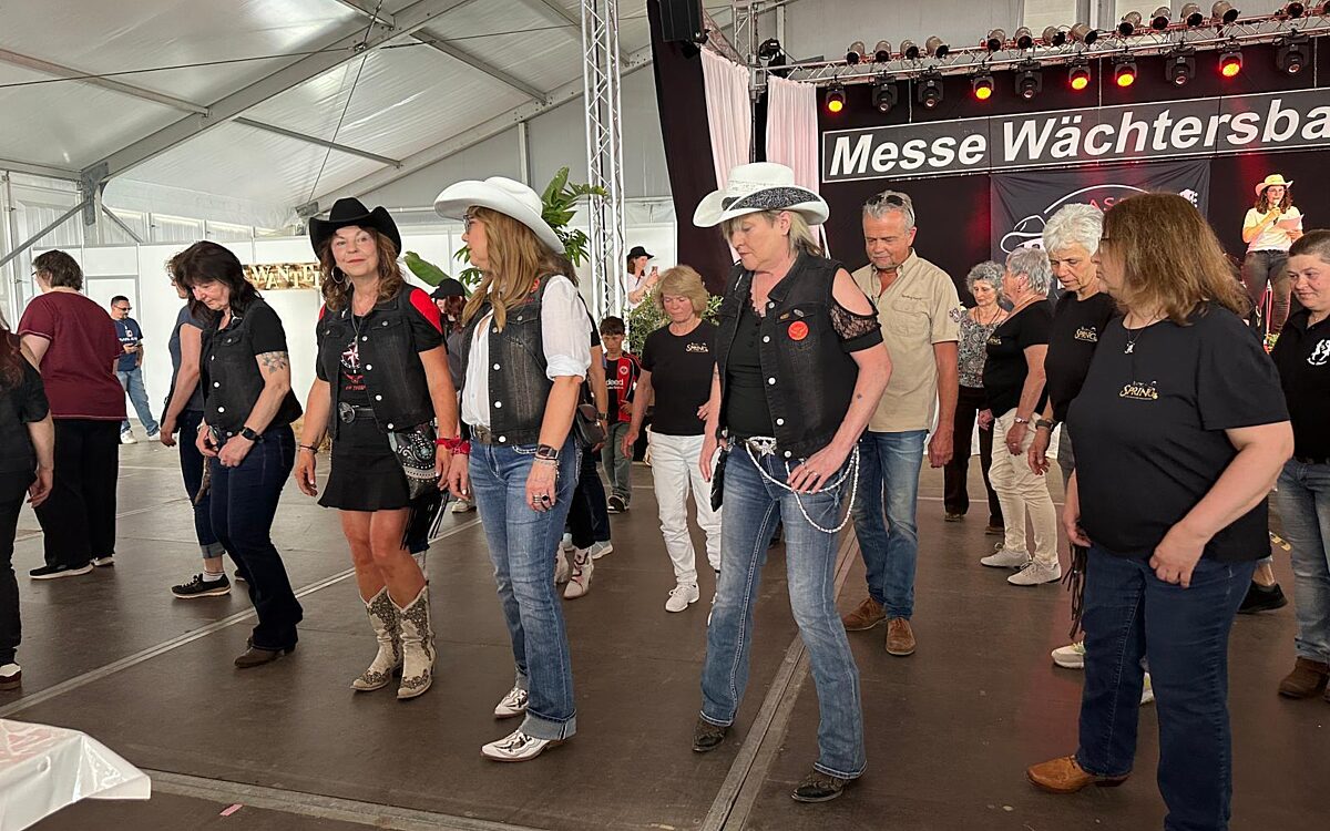 100526 Tag Zwei Messe 15 100526 Tag Zwei Messe 15
