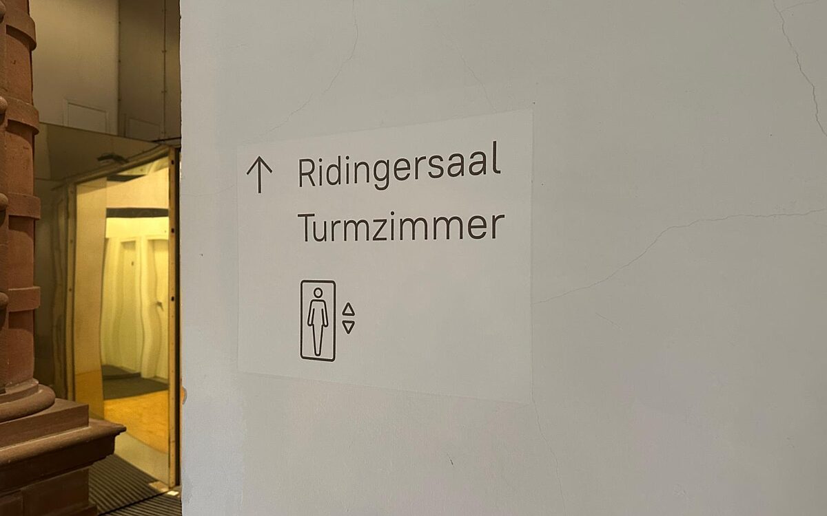 101224 AB Schloss 1 101224 AB Schloss 1