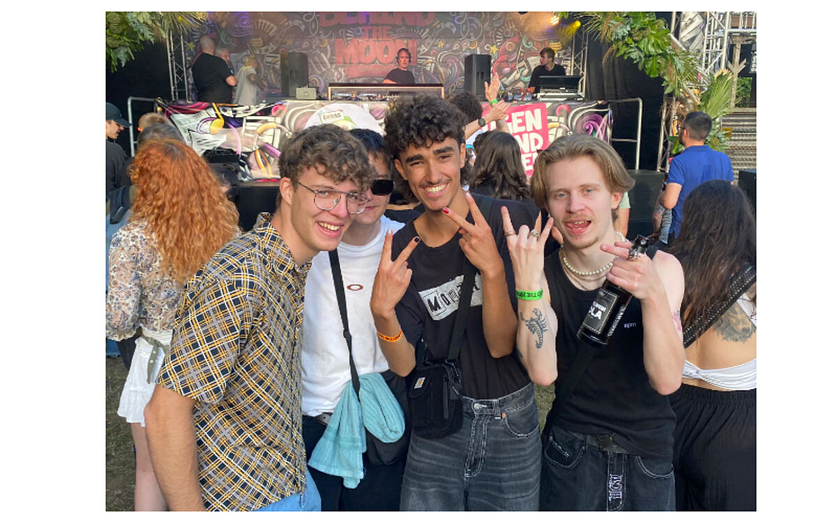 130724 Schoellkrippen behind the moon festival ML 99 130724 Schoellkrippen behind the moon festival ML 99