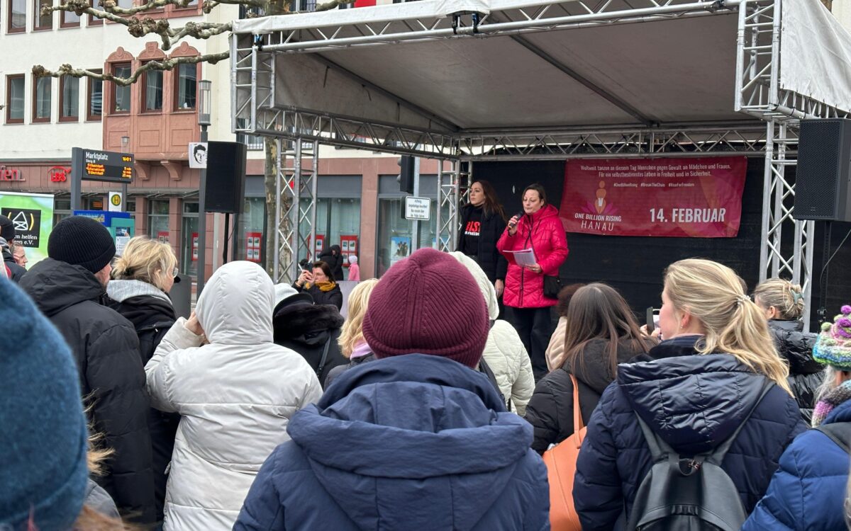 140225 HU Tanzdemo HW 3 140225 HU Tanzdemo HW 3