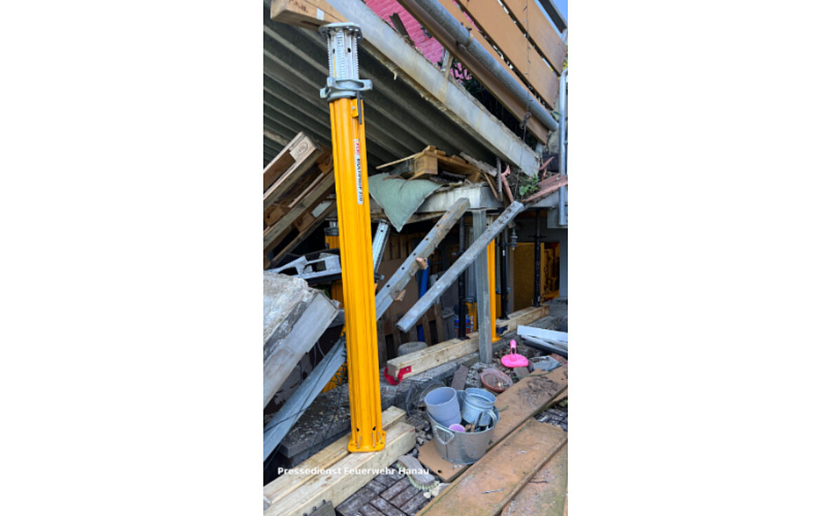 140524 HU Einsturz Bakkone 1 140524 HU Einsturz Bakkone 1