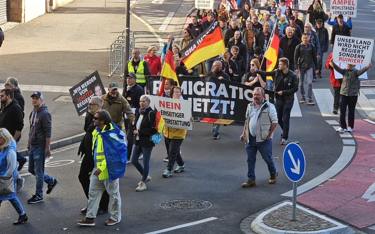 140924 Demos AB KH 21 140924 Demos AB KH 21