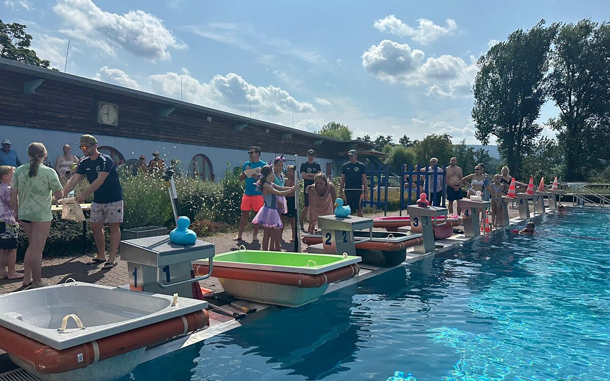 160825 Badewannenrennen Gelnhausen 1 160825 Badewannenrennen Gelnhausen 1