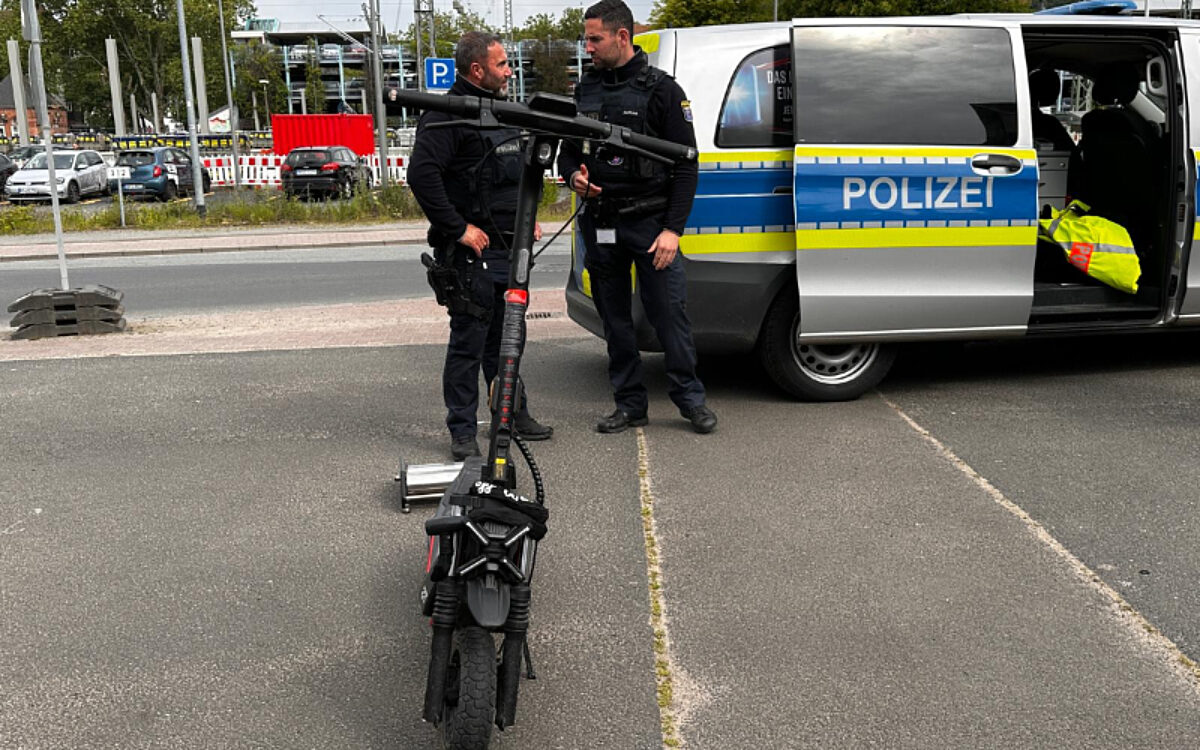 180526 Polzei E Scooter Kontrolle 3 180526 Polzei E Scooter Kontrolle 3