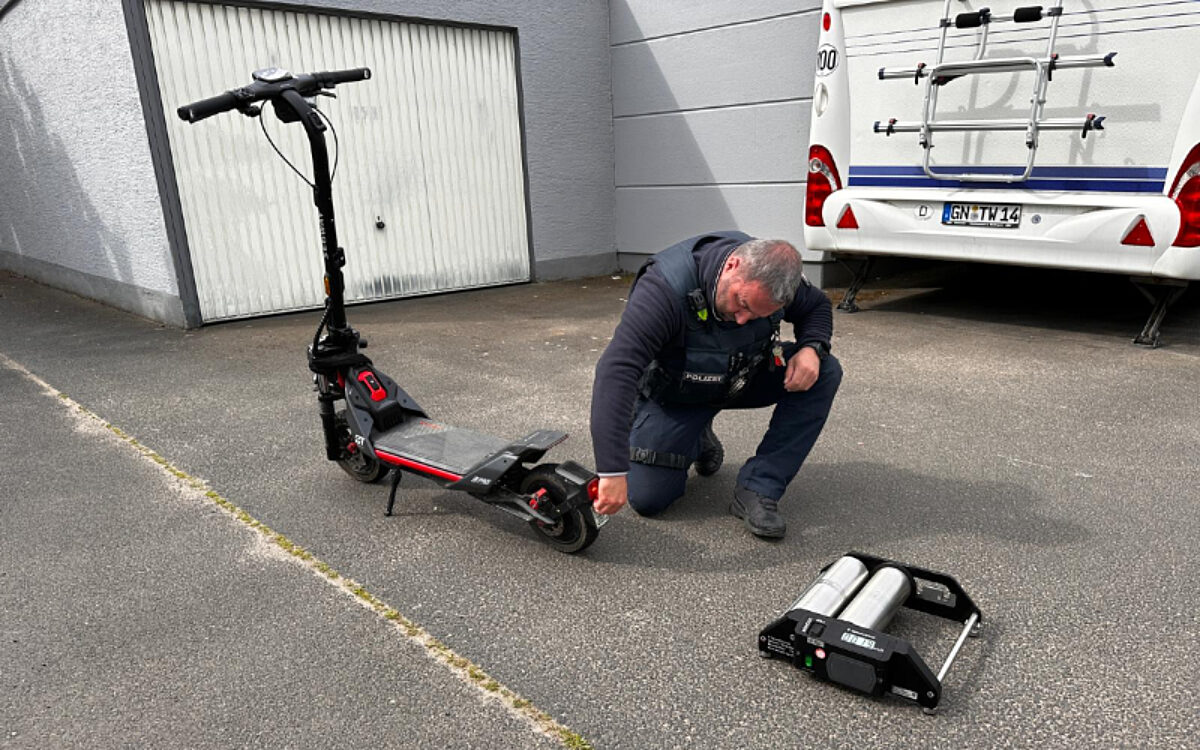 180526 Polzei E Scooter Kontrolle 4 180526 Polzei E Scooter Kontrolle 4