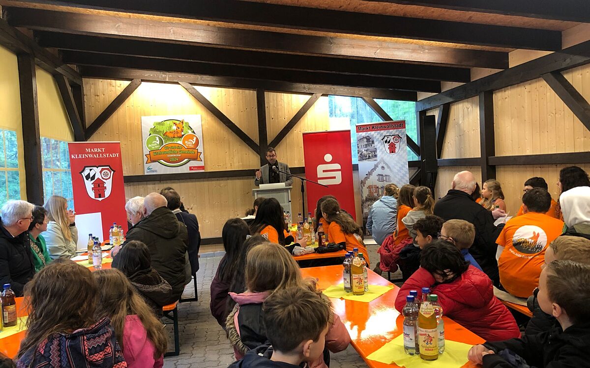 190424 Kleinwallstadt Bambi Preis 4 190424 Kleinwallstadt Bambi Preis 4