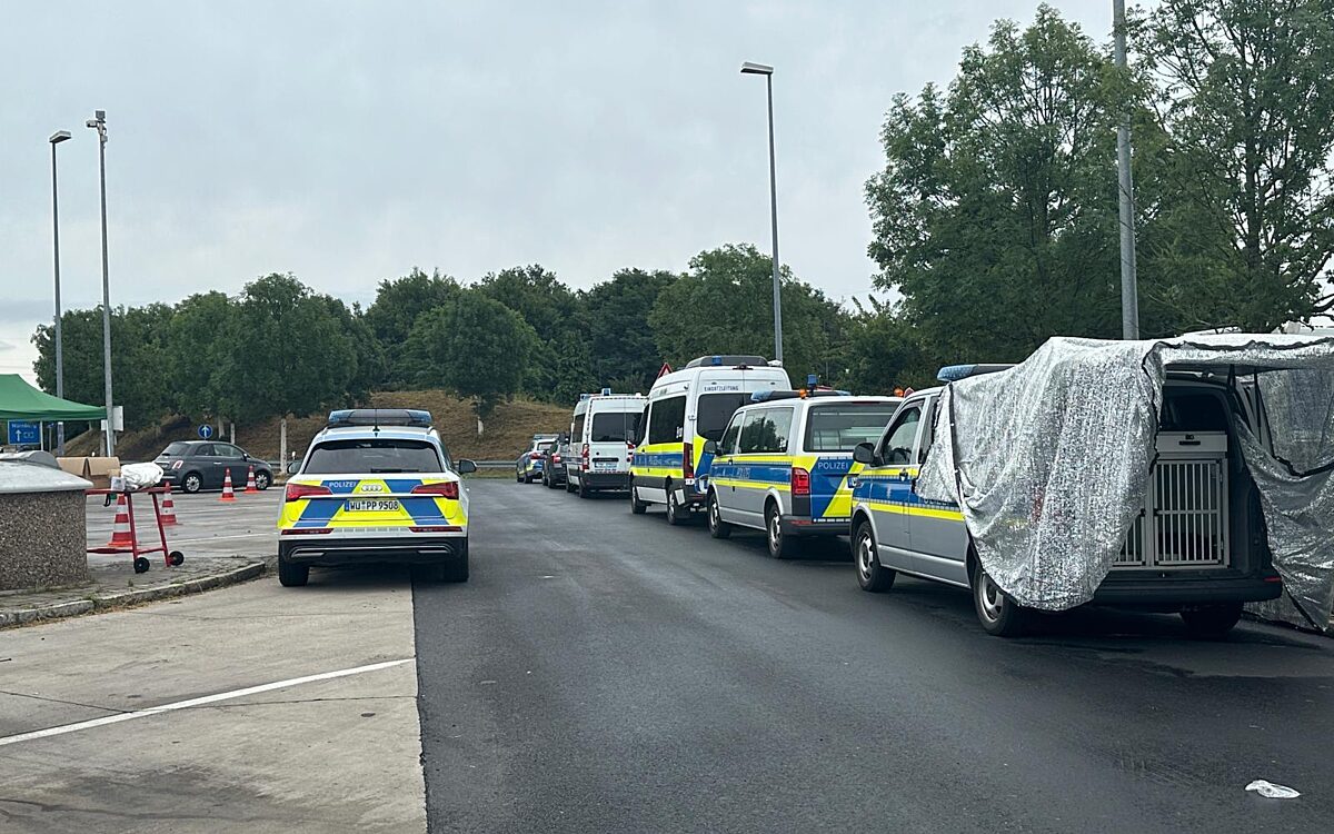 210725 Polizeikontzrolle 5 210725 Polizeikontzrolle 5