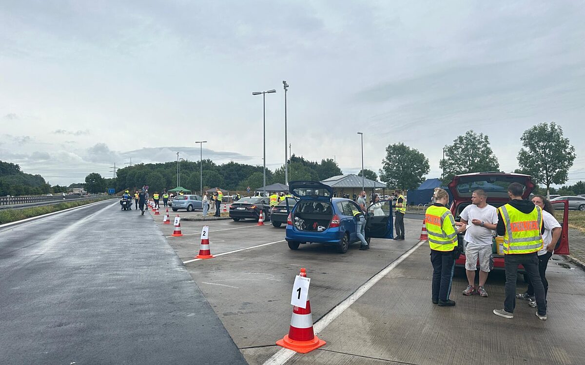 210725 Polizeikontzrolle 9 210725 Polizeikontzrolle 9