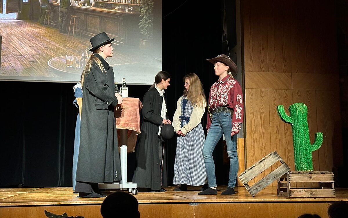 250326 Maria Ward Schule 17 250326 Maria Ward Schule 17