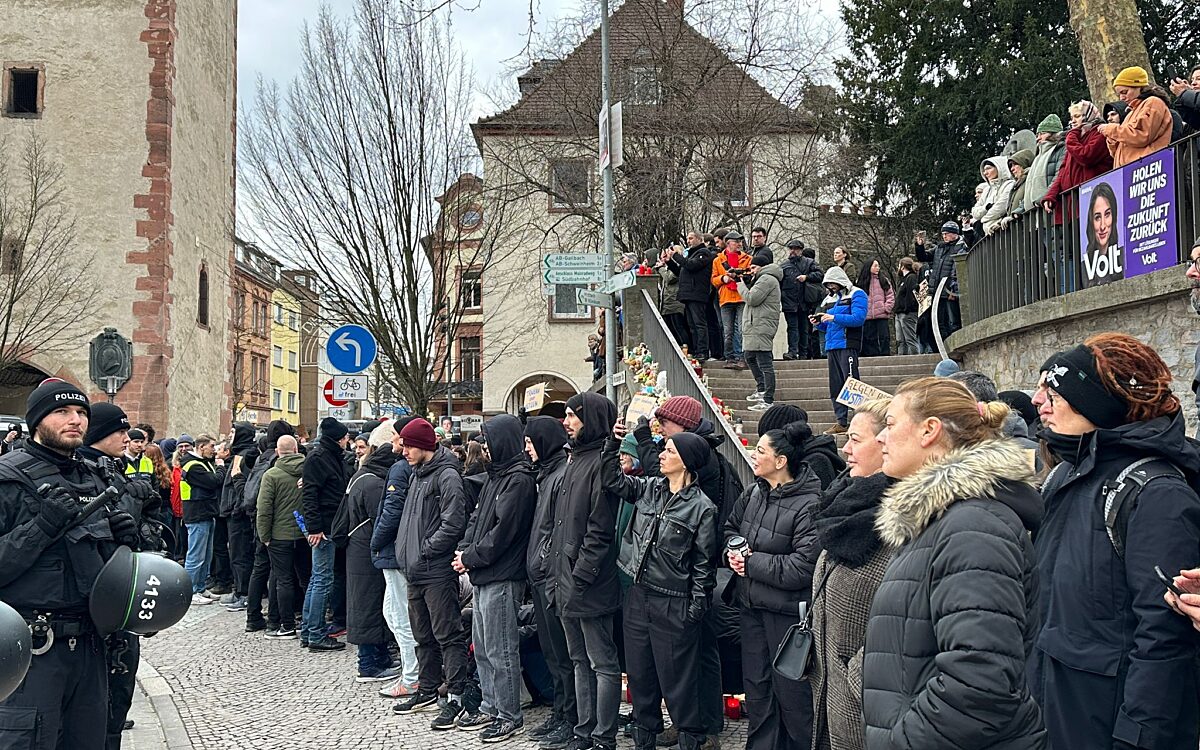 260125 AB Rhein Main steht auf 4 260125 AB Rhein Main steht auf 4