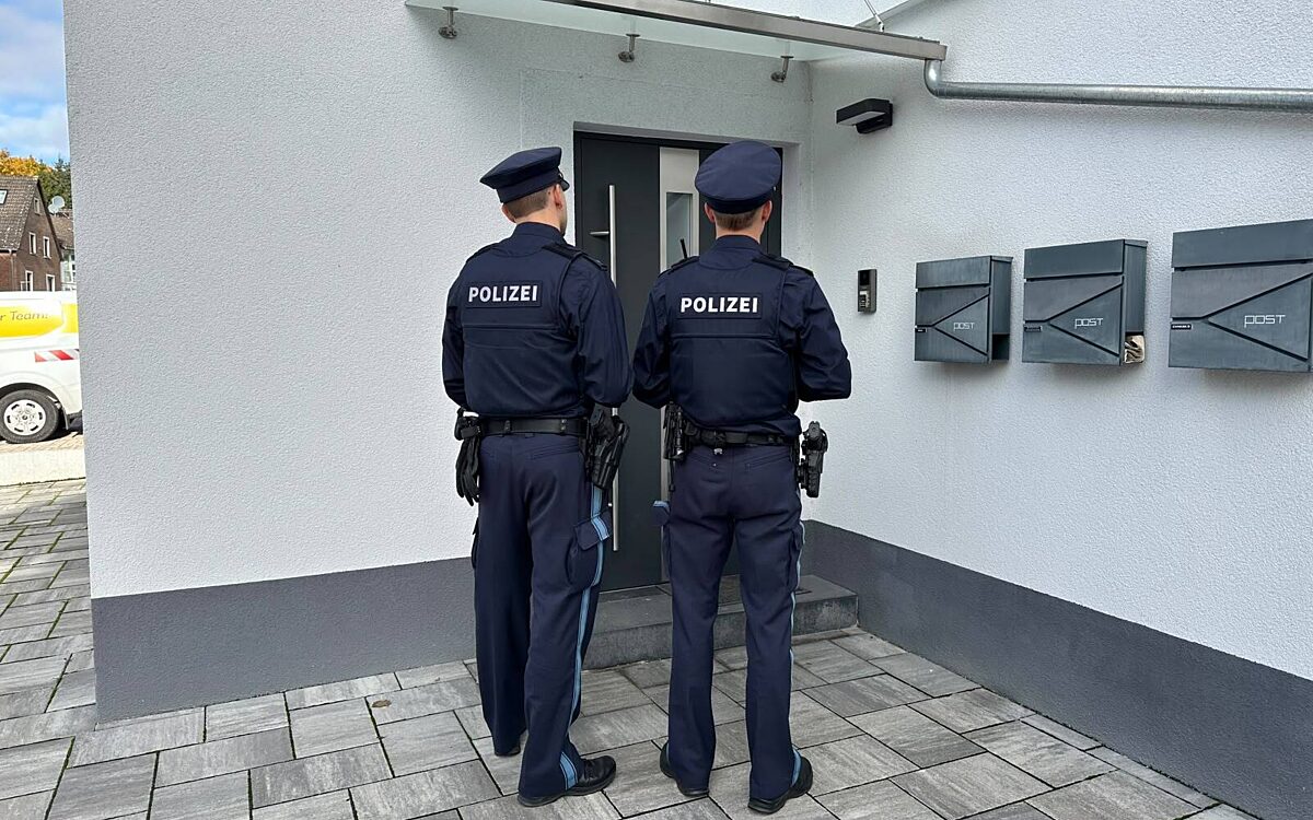 271026 Polizei 3 271026 Polizei 3