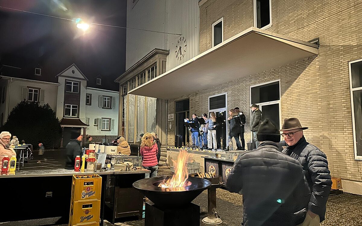 301125 Grossostheim Eders Enthuellung 2 301125 Grossostheim Eders Enthuellung 2