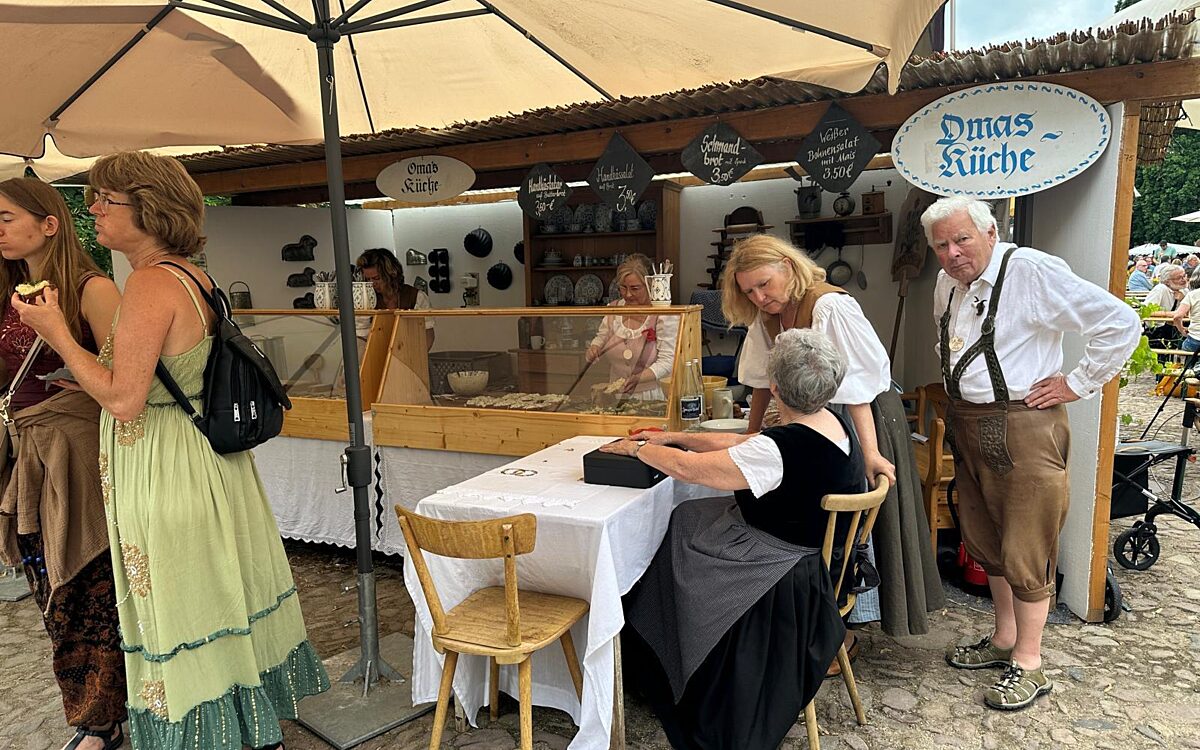 310526 Seligenstadt Zunft und Handwerkermarkt 34 310526 Seligenstadt Zunft und Handwerkermarkt 34