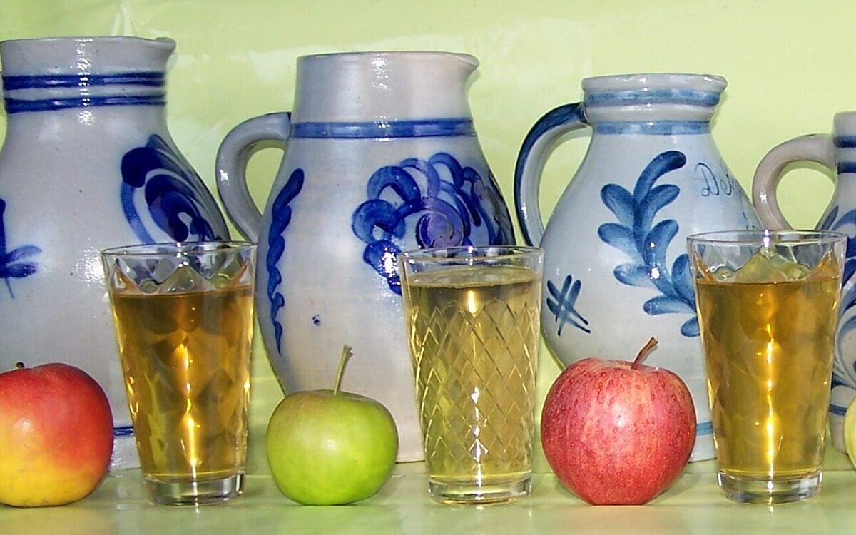 Bembel Gerippte Aebbelwoiprobe Apfelwein Bembel Gerippte Aebbelwoiprobe Apfelwein