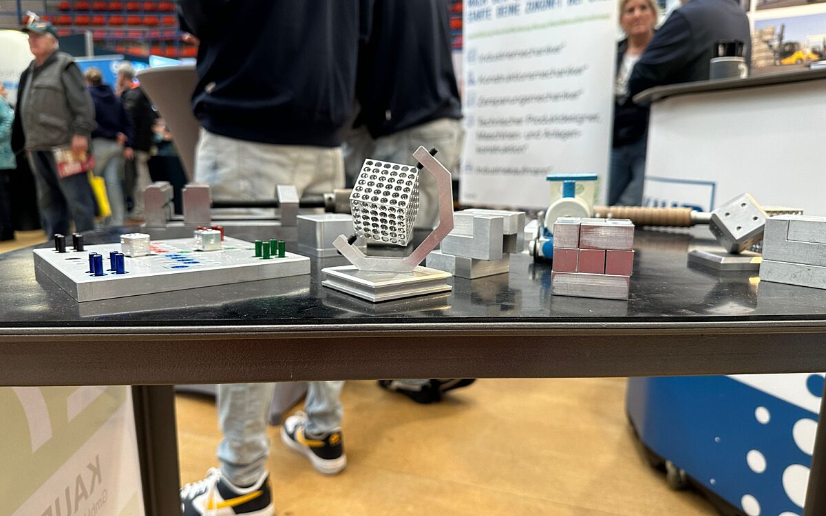 Berufsmessekompass IHK 14 Berufsmessekompass IHK 14