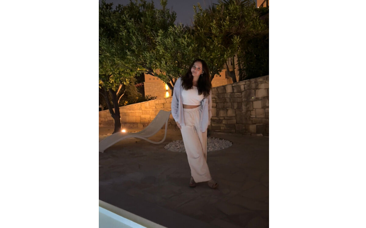 Dilara Handy 1 Dilara Handy 1