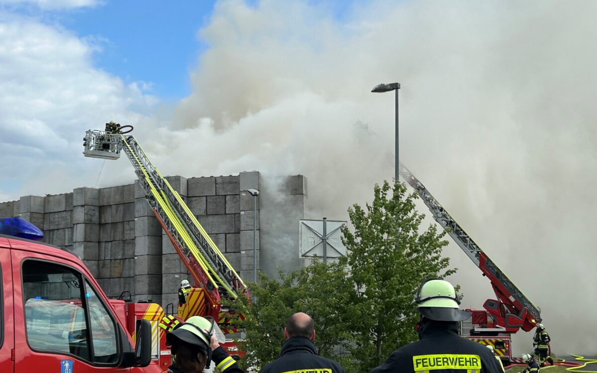 Grossbrand Waechtersbach Bild 2 Grossbrand Waechtersbach Bild 2