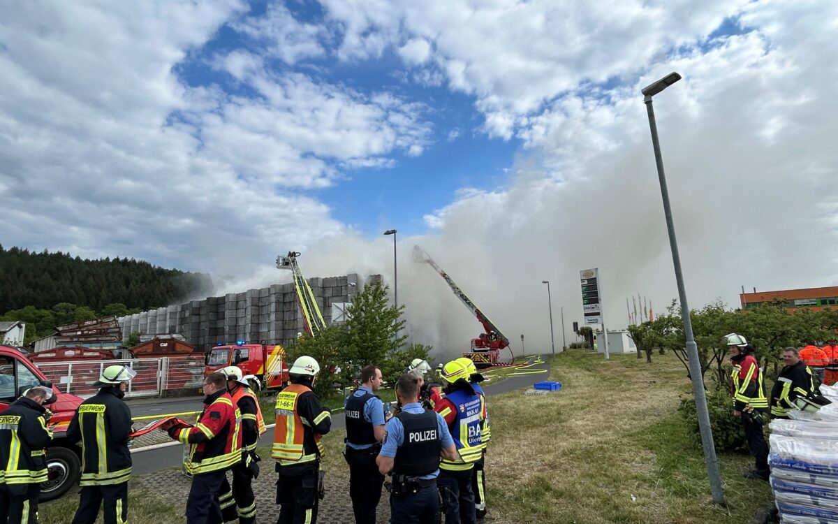 Grossbrand Waechtersbach Bild 3 Grossbrand Waechtersbach Bild 3