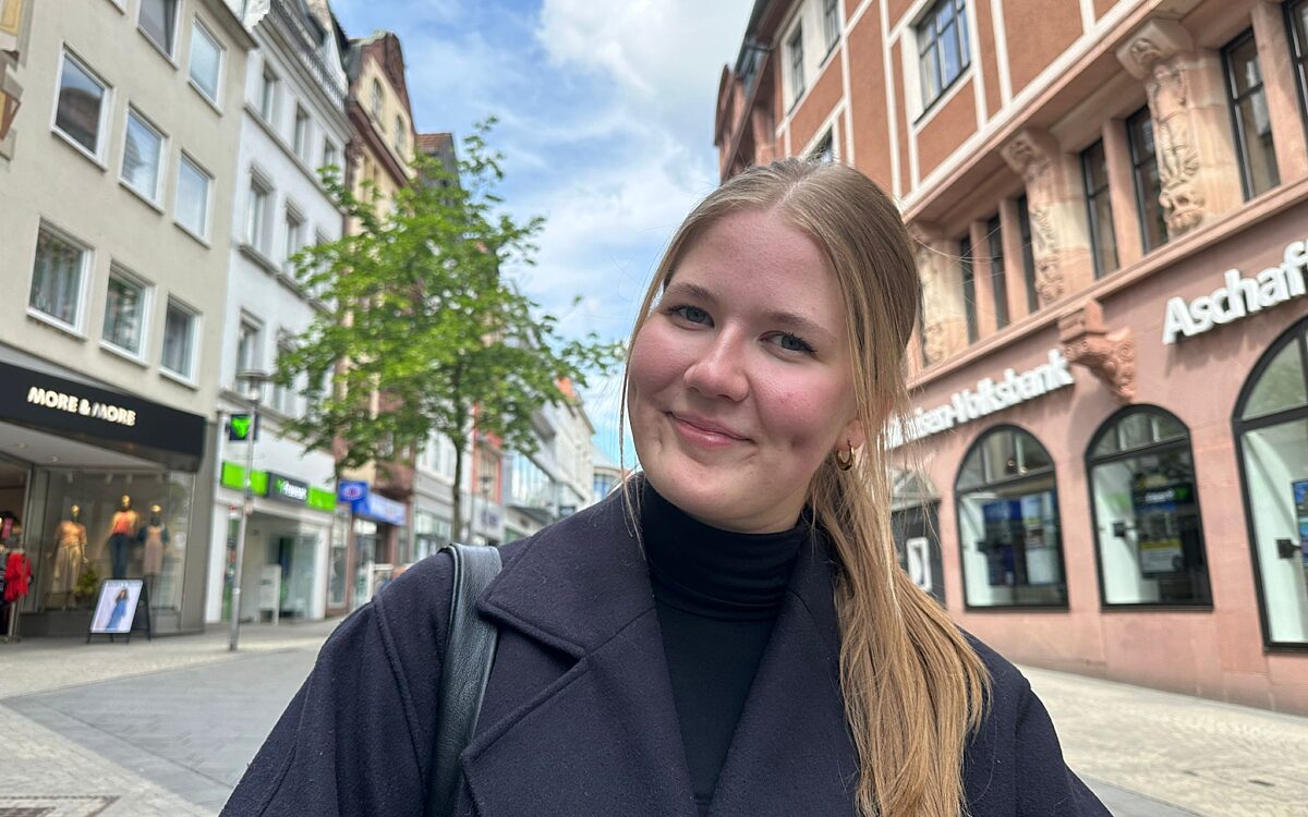 Jana Reising aus Moembris