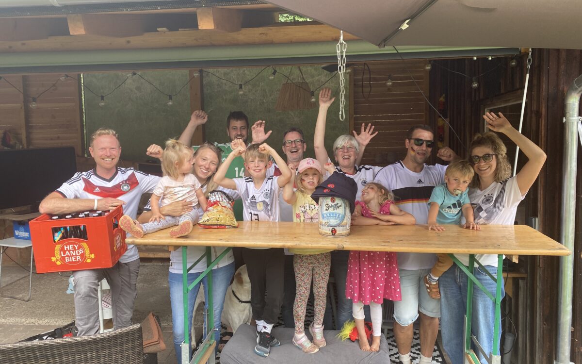 Joachim Stegmann Mitte mit Familien Vorbeck Schwandt aus Laufach Joachim Stegmann Mitte mit Familien Vorbeck Schwandt aus Laufach