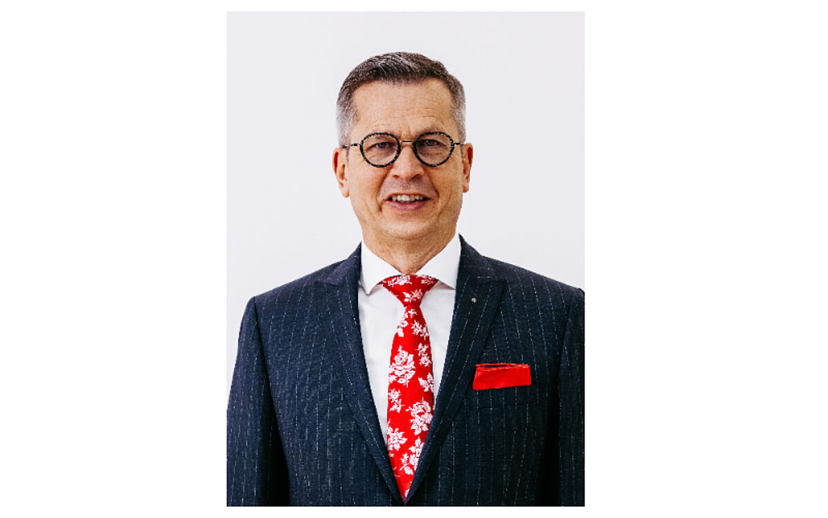 Juergen Schaefer Juergen Schaefer