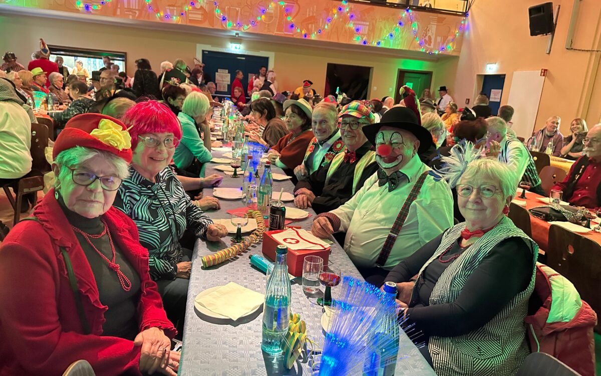 KW04 Grossheubach Seniorenfasching 12 KW04 Grossheubach Seniorenfasching 12