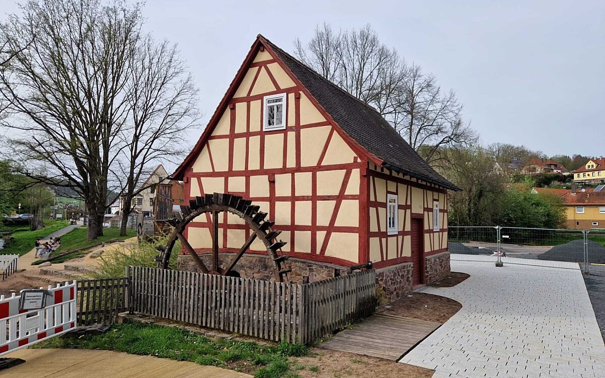 KW14 Wahrzeichen Oelmuehle1 KW14 Wahrzeichen Oelmuehle1