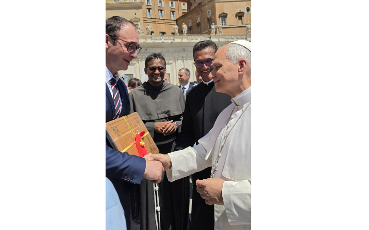 KW22 Papst 2 fuer website KW22 Papst 2 fuer website