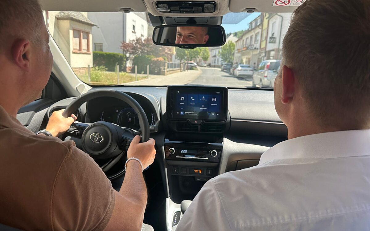 KW26 Car Sharing2 KW26 Car Sharing2