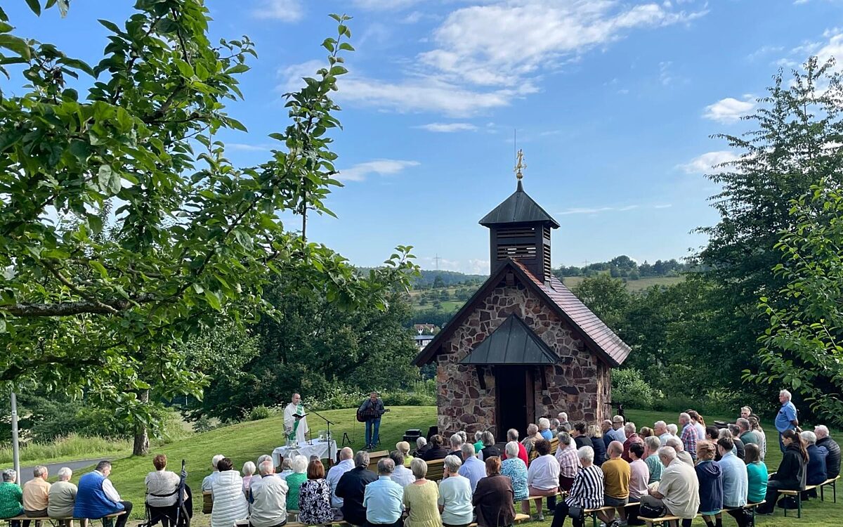KW27 Kahlgrundkirche rothengrund glaser KW27 Kahlgrundkirche rothengrund glaser