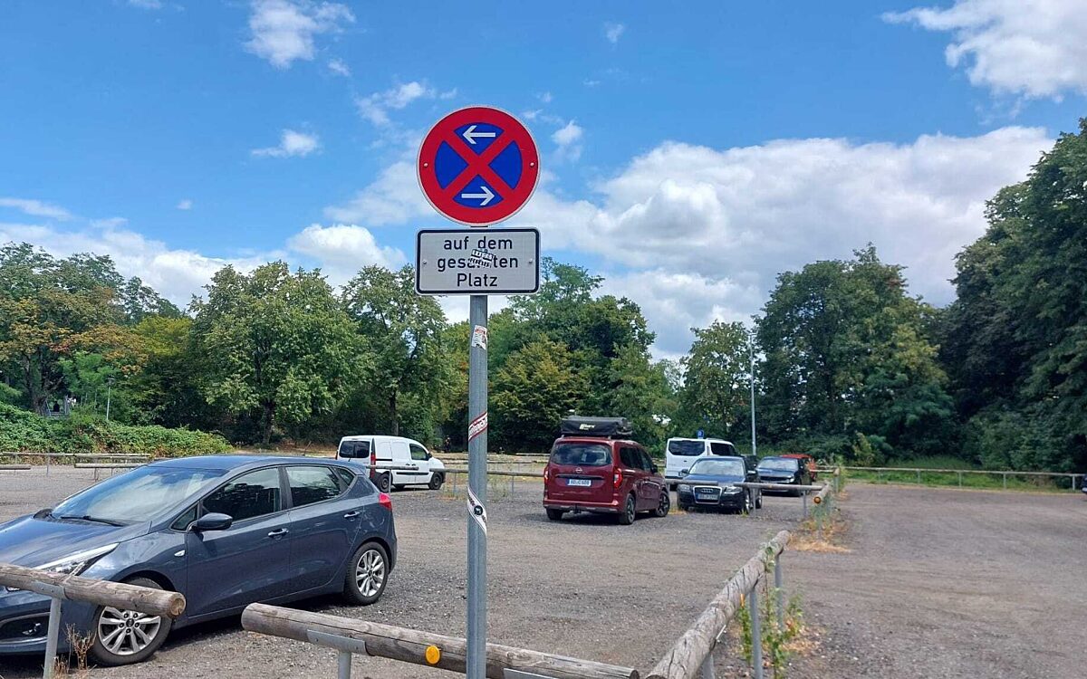 KW30 Aschaffenburg parkverbotsschild 2 KW30 Aschaffenburg parkverbotsschild 2